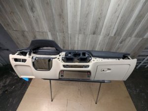 2019-2026 BMW 328i Black Instrument Panel (Used OEM)