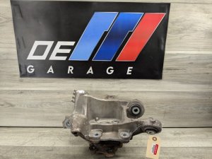 2017-2023 BMW M550i xDrive Rear Right Wheel Hub Knuckle Spindle (Used OEM)