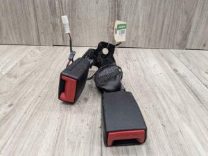 2019-2025 BMW X4 Right Lower Seat Belt Buckle - Rear (Used OEM)