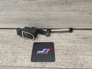 2007-2013 BMW M3 Headlight Level Sensor (Used OEM)
