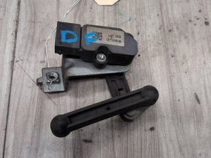 2015-2019 BMW X6 Black Suspension Height Level Sensor (Used OEM)