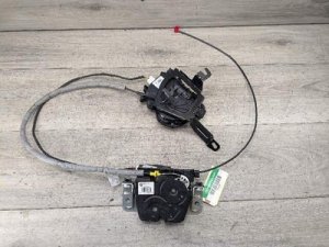 2015-2020 BMW 428i White Trunk Lid Lock Actuator - Rear (Used OEM)