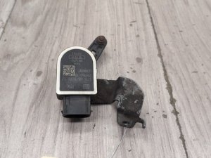 2014-2020 BMW M4 Blue Headlight Level Sensor (Used OEM)