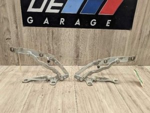 2003-2008 BMW Z4 White Trunk Lid Hinge (Used OEM)