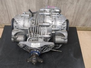 2015-2019 BMW X6 Black Rear Axle Drive Differential (Used OEM)