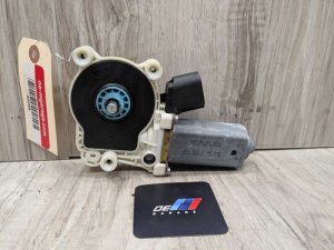 2011-2017 BMW X3 Gray Window Lifter Motor (Used OEM)