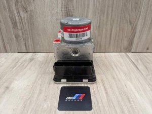 2021-2026 BMW M4 Gray Hydro Unit DSC (Used OEM)