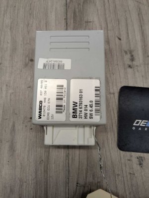 2008-2014 BMW X6 Air Suspension Control Module (Used OEM)