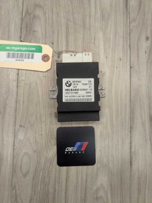 2010-2014 BMW X6 White Fuel Pump Control Module (Used OEM)
