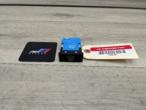 2017-2023 BMW 528i USB Socket (Used OEM)