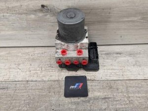  BMW X5 m Black ABS Brake Pump and DSC Control Module Assembly (Used OEM)