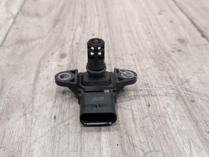 2015-2020 BMW M4 Black Manifold Absolute Pressure (MAP) Sensor (Used OEM)