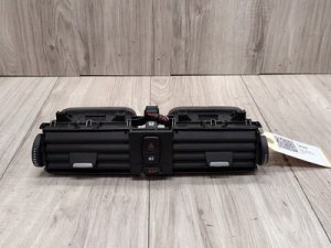 2014-2020 BMW 428i Black Fresh Air Grille Center (Used OEM)