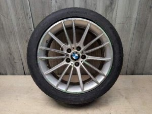 2010-2017 BMW 528i Gray V Spoke Style 426 Wheel (Used OEM)