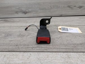 2019-2025 BMW X4 Gray Left Lower Seat Belt Buckle - Rear (Used OEM)