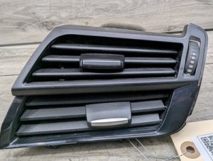  BMW X5 m Black Right Passenger Dash AC Air Vent Grille (Used OEM)