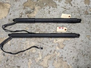 2013-2017 BMW 328i White Tailgate Power Lift Support Strut (Used OEM)
