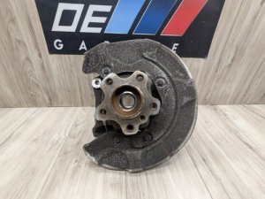 2017-2023 BMW 528i Black Rear Right Wheel Hub Knuckle Spindle (Used OEM)