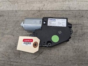  BMW 7 series White Sunroof Motor (Used OEM)