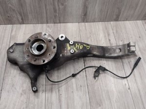  BMW X5 m Black Front Right Steering Knuckle (Used OEM)