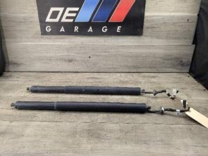 2019-2022 BMW X7 White Spindle Drive (Used OEM)