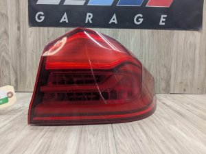2017-2020 BMW 530i Black Right Outer Tail Light (Used OEM)
