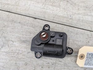 2017-2023 BMW 528i Gray Actuator Drive, Exhaust Flap (Used OEM)