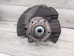 2003-2008 BMW Z4 Front Left Spindle Knuckle with Wheel Hub (Used OEM)
