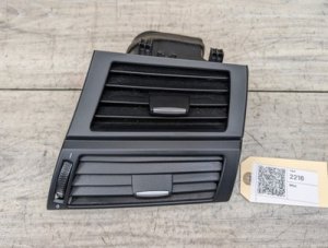 2008-2014 BMW X6 Black Right Passenger Dashboard AC Air Vent Grille (Used OEM)