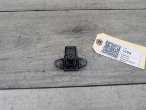2011-2015 BMW 335i Silver Manifold Absolute Pressure (MAP) Sensor (Used OEM)