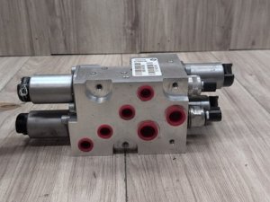  BMW X5 m Dynamic Drive Valve Block (Used OEM)