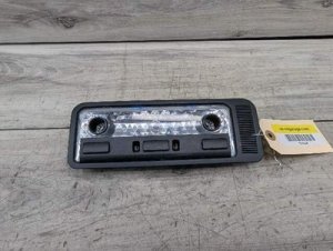 2000-2006 BMW 328i Dome Light (Used OEM)