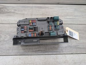 2008-2014 BMW X6 Black Front Power Distribution Fuse Box (Used OEM)