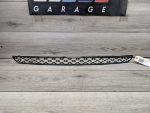 2008-2014 BMW X6 Black Front Bumper Center Grille (Used OEM)