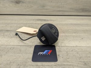 2016-2022 BMW X1 Fuel Tank Cap (Used OEM)
