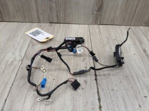 2016-2020 BMW 750i Control Unit, Touch Detection (Used OEM)