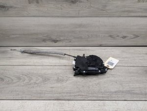  BMW X5 m Black Lower Tailgate Lock Latch Actuator - Rear (Used OEM)