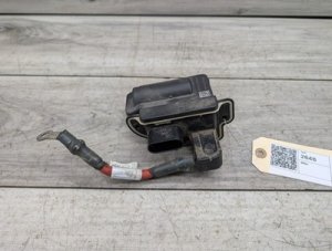  BMW X5 m Black Battery Power Distribution Junction Terminal (Used OEM)