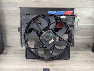 2014-2016 BMW 428i Brown Engine Cooling Fan Assembly 600W (Used OEM)