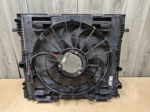 2018-2024 BMW X3 Radiator Cooling Fan Motor and Shroud Assembly (600W) (Used OEM)