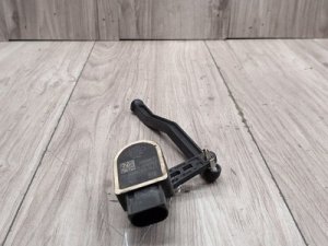 2014-2021 BMW M2 Black Suspension Ride Height Level Sensor (Used OEM)