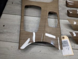 2014-2017 BMW X4 Silver Interior Dash and Door Wood Trim Set (Fineline Siena) (Used OEM)