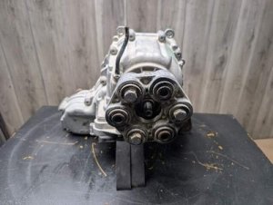 2011-2017 BMW 528i Gray Transfer Case ATC 35L (Used OEM)