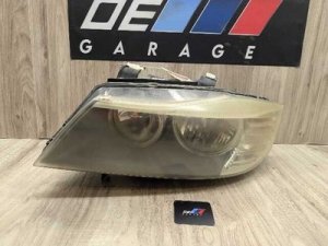 2006-2008 BMW 323i Blue Left Halogen Headlight Assembly (Used OEM)