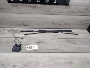 2019-2023 BMW 328i Gray Smart Opener Control Unit and Sensor (Used OEM)