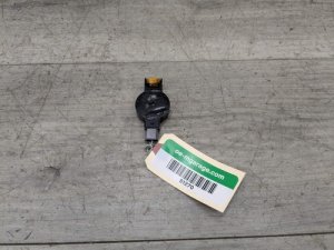 2014-2020 BMW M4 White Sensor Rain/Light/Solar/Condensation (Used OEM)