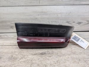 2021-2022 BMW M3 Smoked BMW G20 3-Series / G80 M3 Sedan Pre-LCI Left Inner Tail Light (Used OEM)