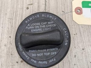 2001-2015 Mercedes-Benz C280 Black Fuel Tank Cap (Used OEM)