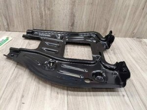 2015-2017 Mercedes-Benz CLS550 Black Package Tray Speaker Bracket (Used OEM)