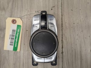 2014-2018 BMW 740i iDrive Controller (Used OEM)
